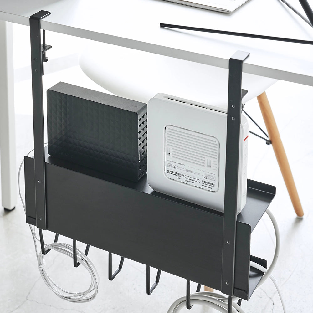 kabels-wegwerken-bureau-yamazaki