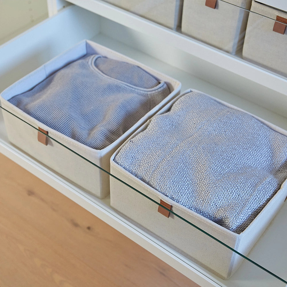 lademandje-beige-kledingkast