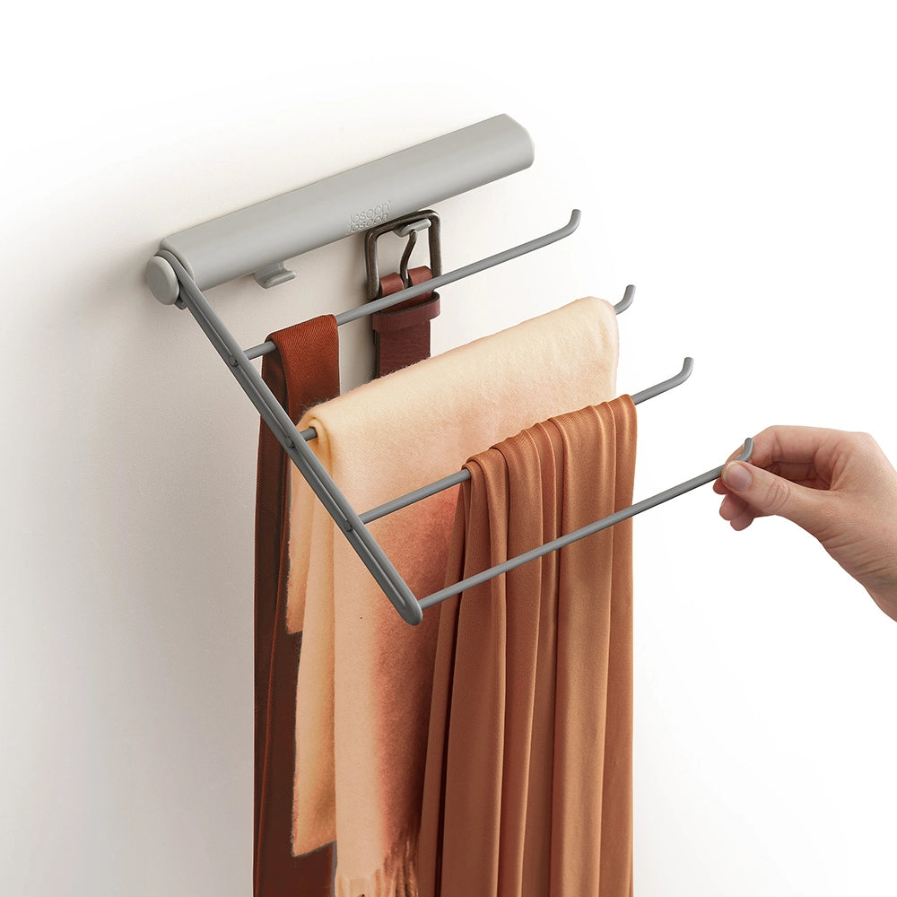 sjaalhanger-joseph-joseph