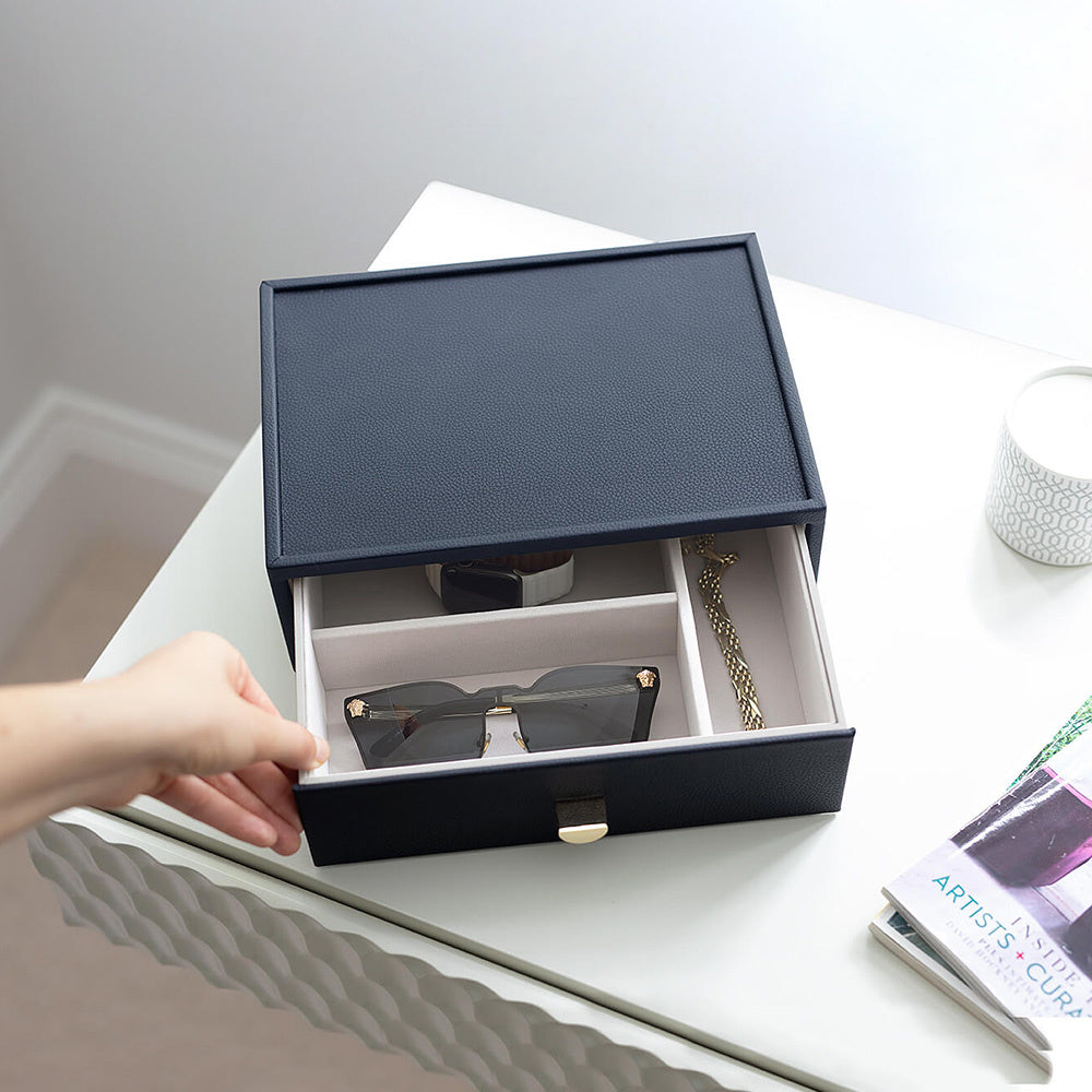 zonnebrillen-opbergen-stackers