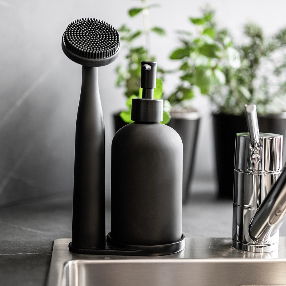black-outdoor-kitchen-wenko