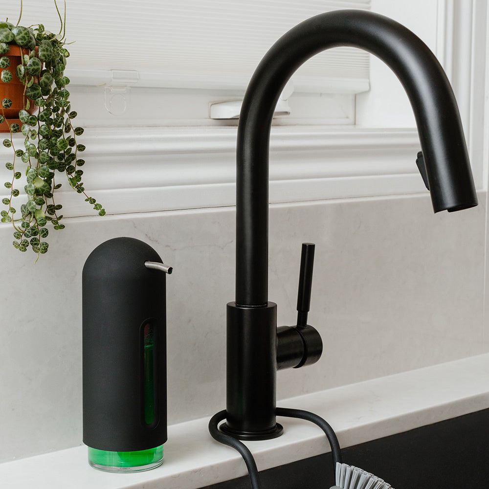 so-clever-zwarte-zeepdispenser