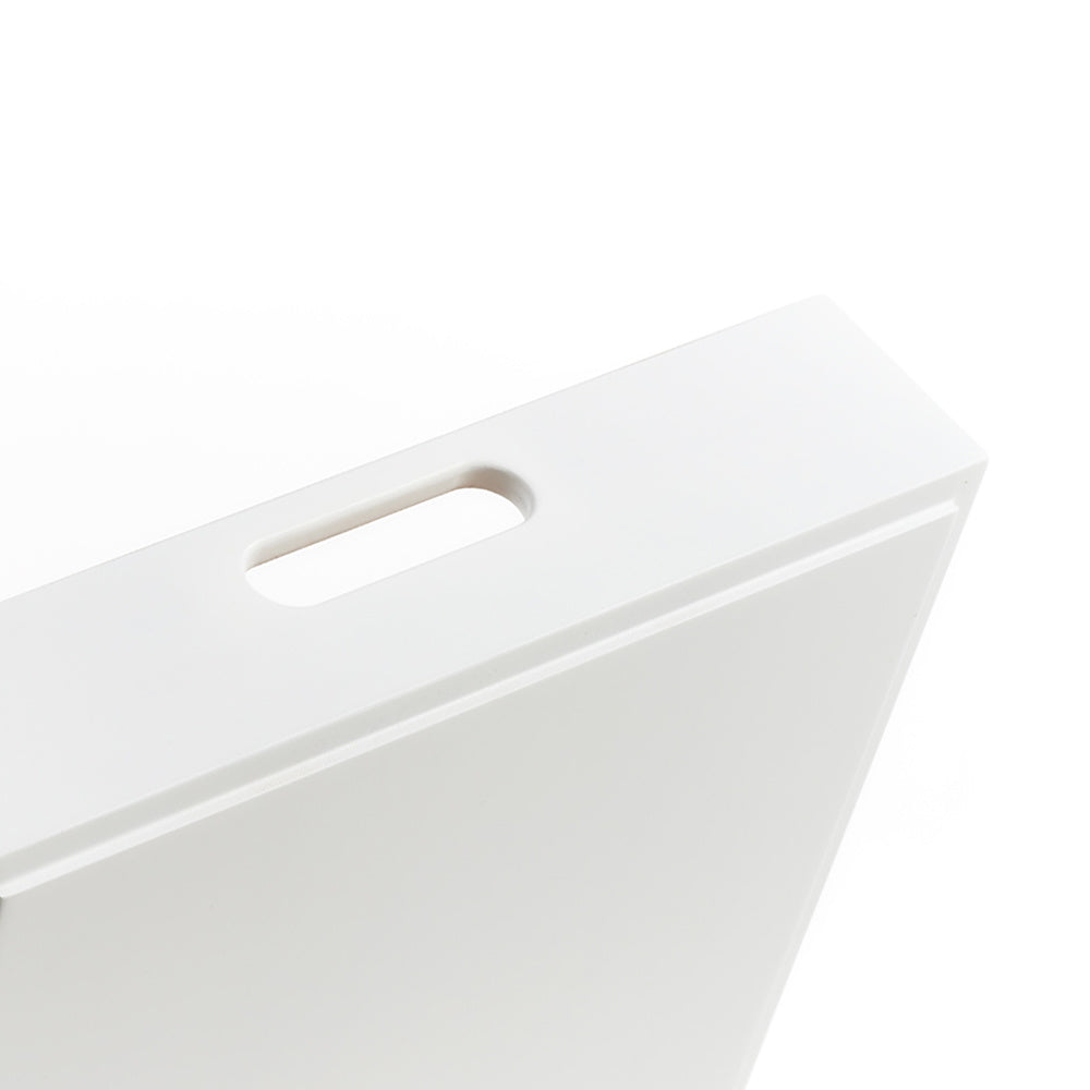 witte houten kist